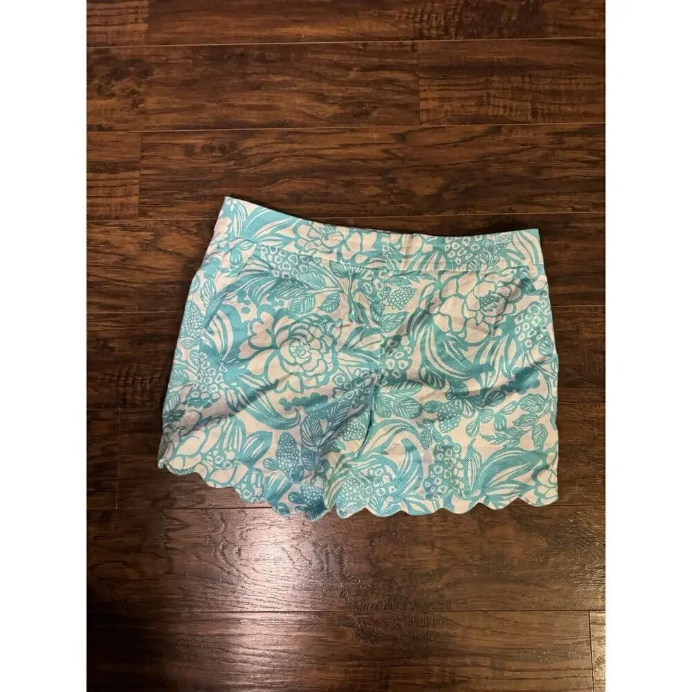 TALBOTS Tropical Shorts 5” In Baby Blue Scalloped Hem Women’s Size 10